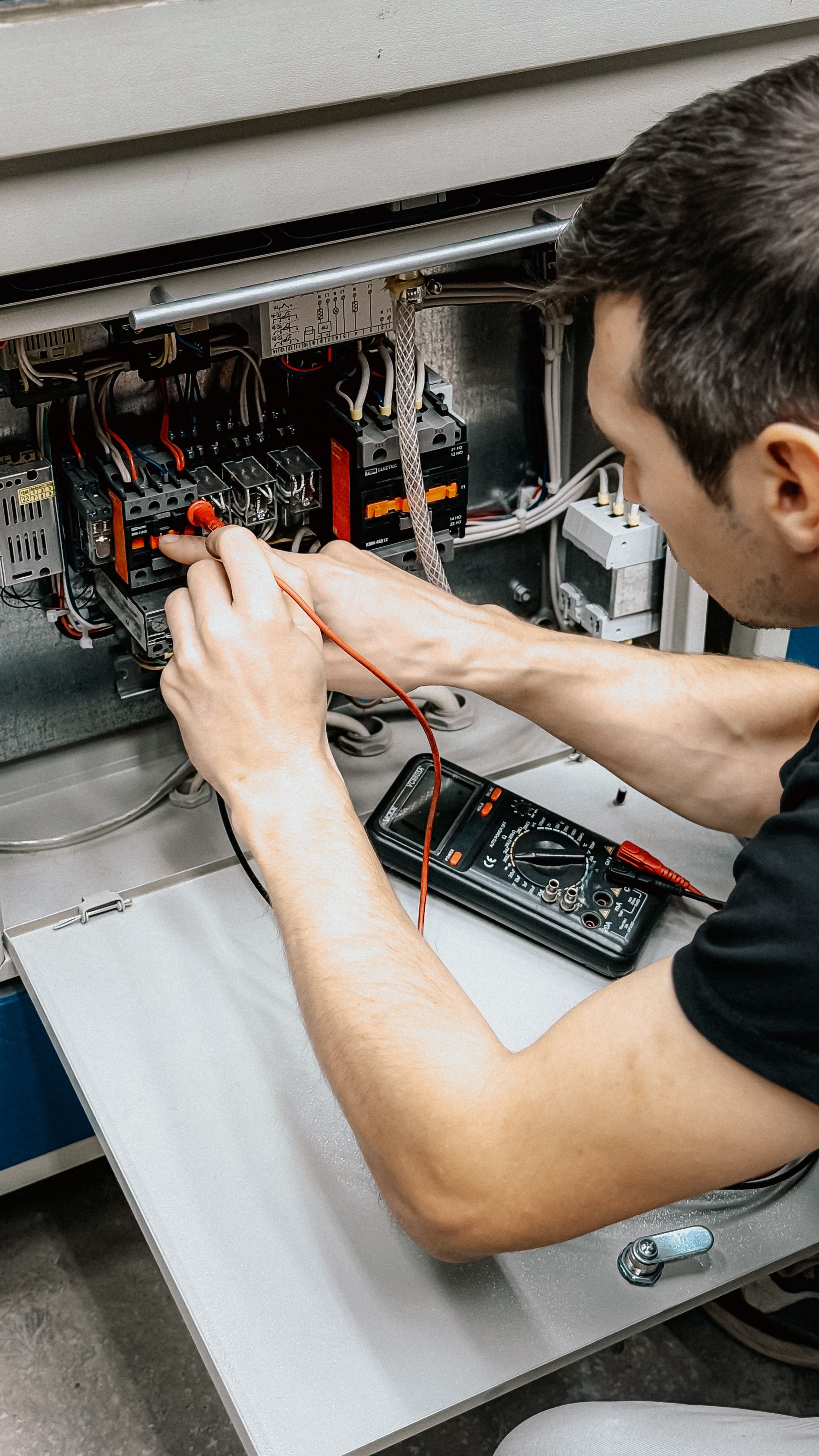 Modern smart home electrical system